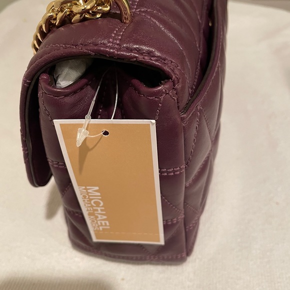 Michael Kors Gold chain and leather shoulder bag - Picture 13 of 13